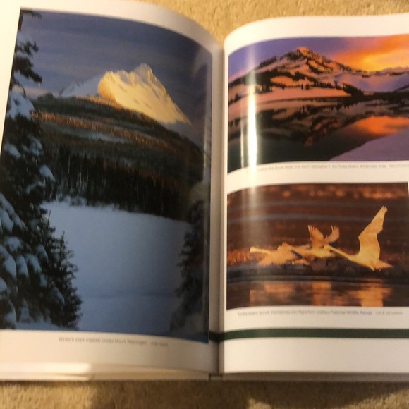 OREGON ON MY MIND • THE BEST OF OREGON IN WORDS AND PHOTOGRAPHS - Picture 8 of 17